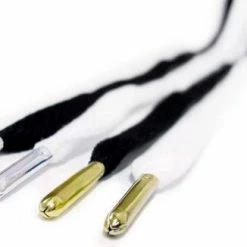 Mr. Lacy - Schoenveters - Flatties Plat - Wit Met Golden Tip - Veterlengte 130 Cm 9 Mr. Lacy - Schoenveters - Flatties Plat - Wit Met Golden Tip - Veterlengte 130 Cm -Nike winkel 550x326 2