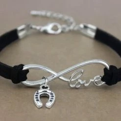 12Getit Armbandje Zwart Met Paarden Hoefijzer Hangertje