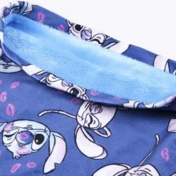 Disney Stitch Winterset - Kisses 18 Disney Stitch Winterset - Kisses -Nike winkel 550x492 2