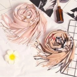 Fashion Favorite Ruit Sjaal - Beige/Zwart/Rood | Kinderen/Volwassenen | Polyester | 170 X 32 Cm -Nike winkel 550x515 3