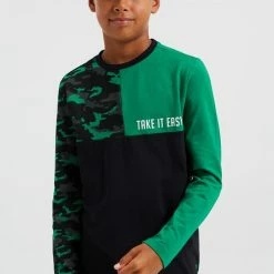 WE Fashion Jongens Pyjamaset Met Dessin - Maat 170/176 10 WE Fashion Jongens Pyjamaset Met Dessin - Maat 170/176 -Nike winkel 550x808