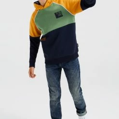 WE Fashion Jongens Sweater Met Colourblock -Nike winkel 550x820 2