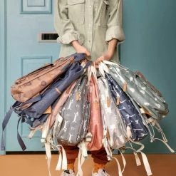 Fresk Kinderrugzak / Rugtas / Schooltas - Fresk - 6 Liter - Bruin -Nike winkel 550x825 75